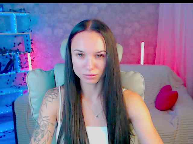 NicoleMerz