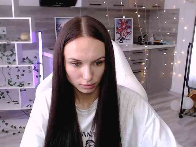 NicoleMerz