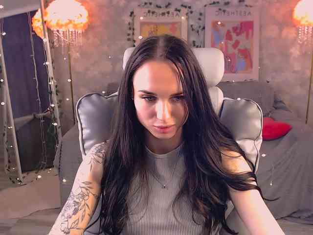 NicoleMerz
