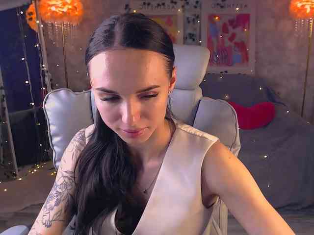 NicoleMerz