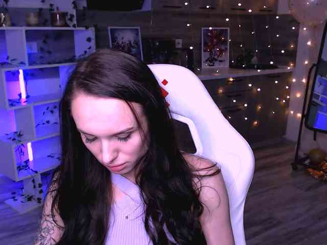 NicoleMerz