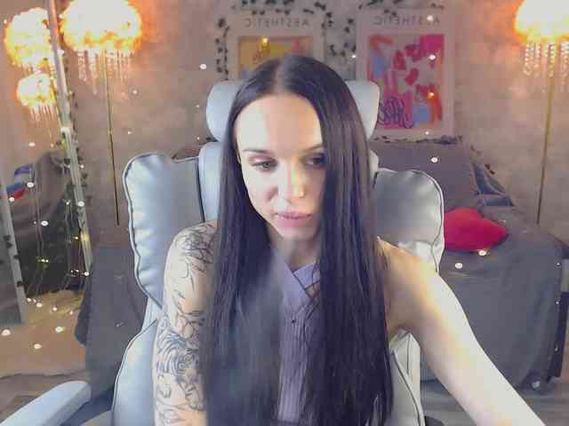 NicoleMerz