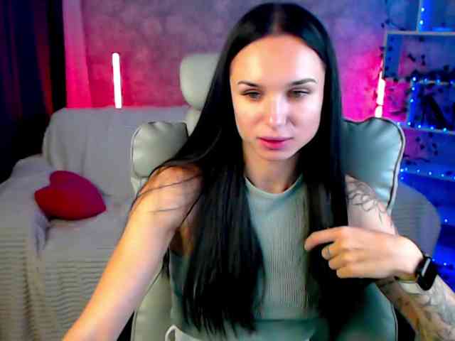 NicoleMerz Live Webcam on BongaCams