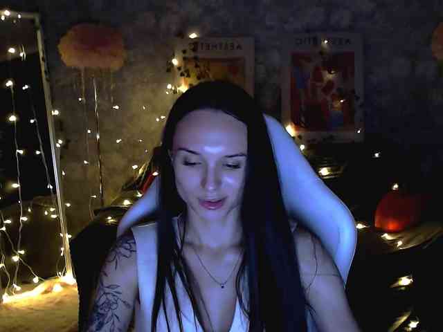 NicoleMerz Live Webcam on BongaCams