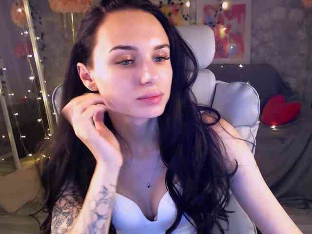 NicoleMerz