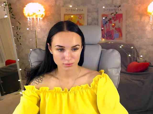 NicoleMerz