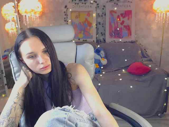 NicoleMerz