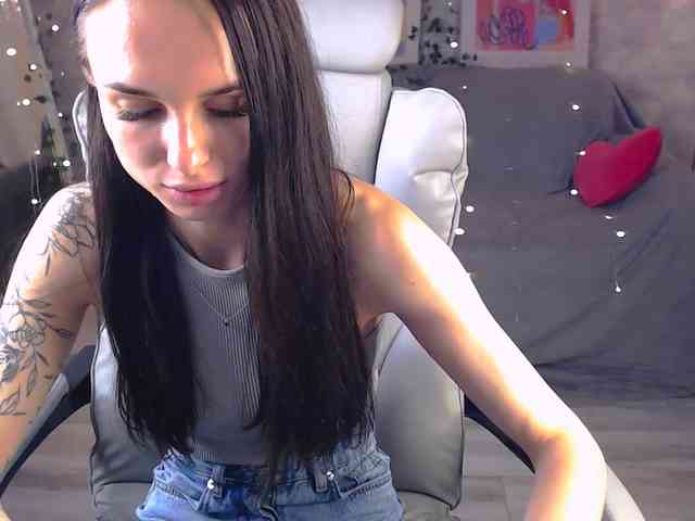 NicoleMerz