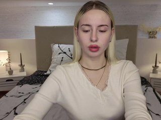 Bella-crazyy