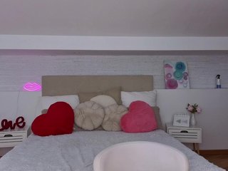 Bella-crazyy