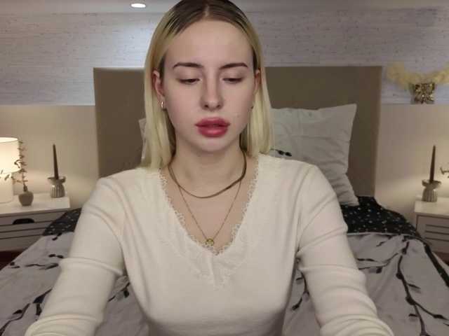 Bella-crazyy