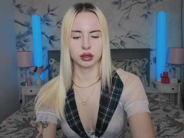 Bella-crazyy