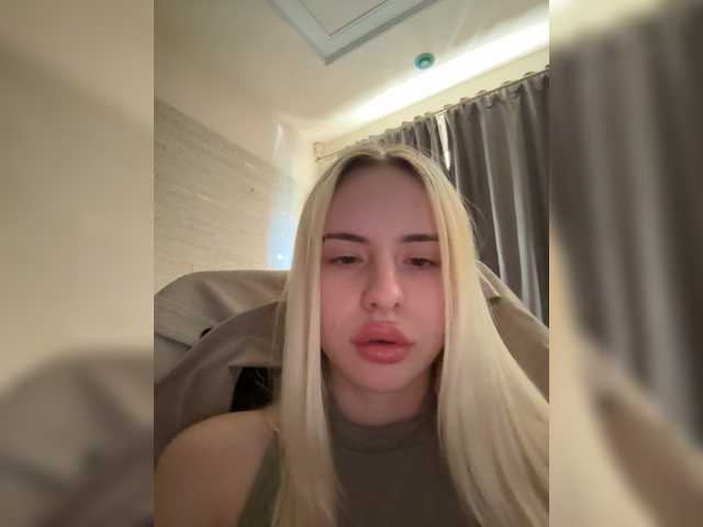 Bella-crazyy
