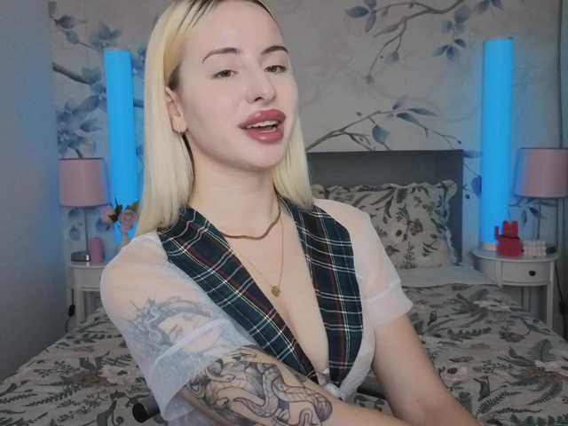 Bella-crazyy