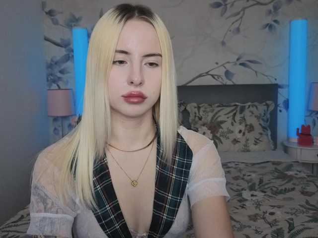 Bella-crazyy