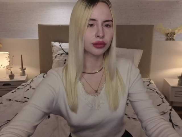 Bella-crazyy