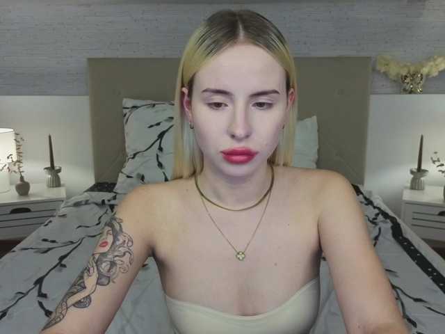 Bella-crazyy