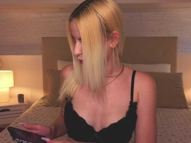 Bella-crazyy