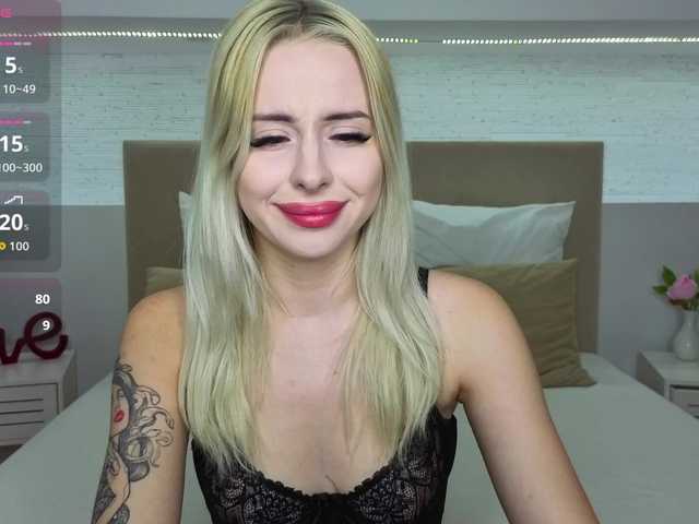 Bella-crazyy live cam on BongaCams