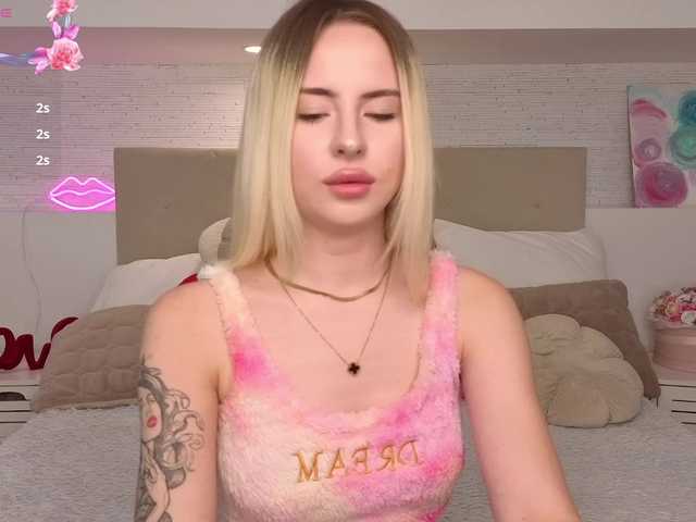  Bella-crazyy chat room