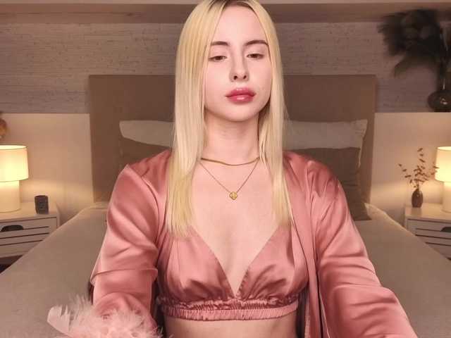 Bella-crazyy