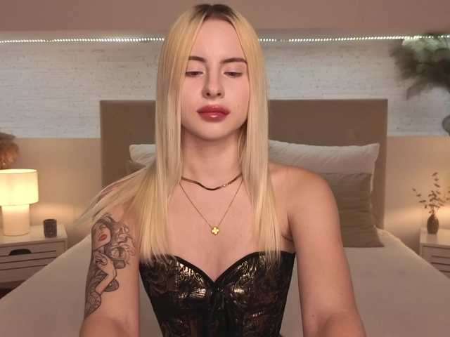 Bella-crazyy