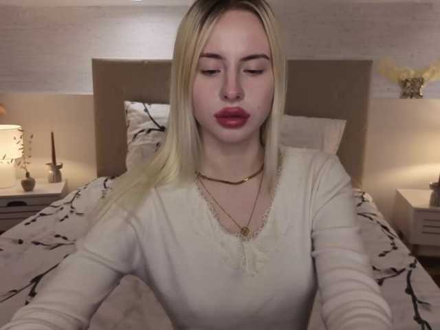Bella-crazyy