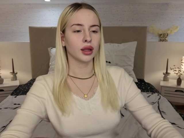 Bella-crazyy