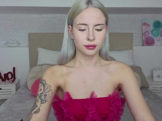 Bella-crazyy