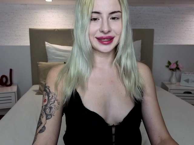 Bella-crazyy