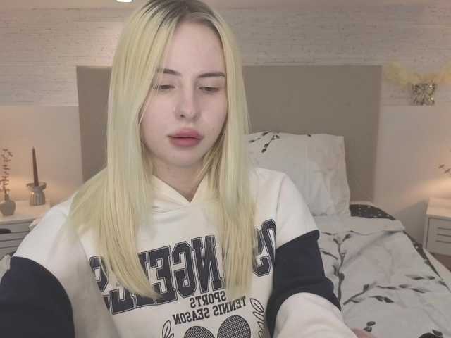 Bella-crazyy