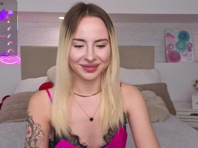  Bella-crazyy chat room