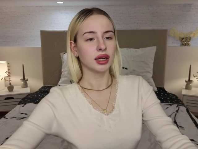 Bella-crazyy