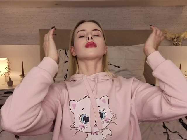 Bella-crazyy