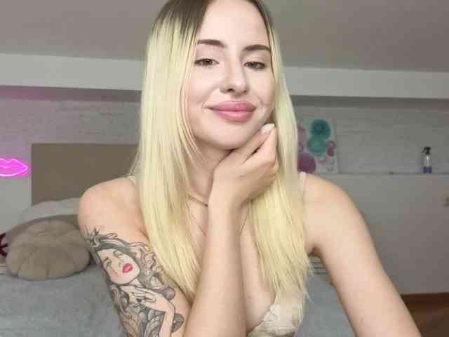 Bella-crazyy