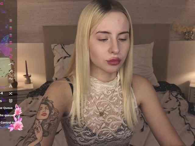 Bella-crazyy webcam