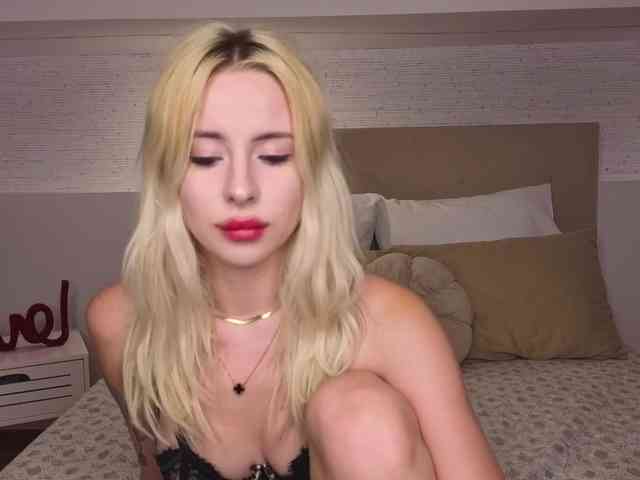 Bella-crazyy