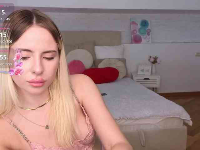 Bella-crazyy webcam