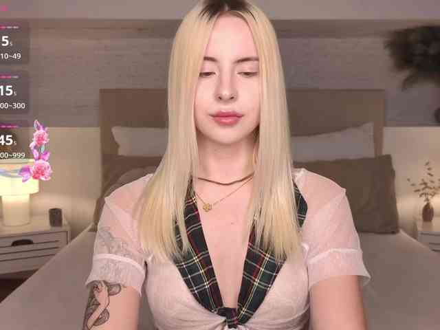 Bella-crazyy webcam