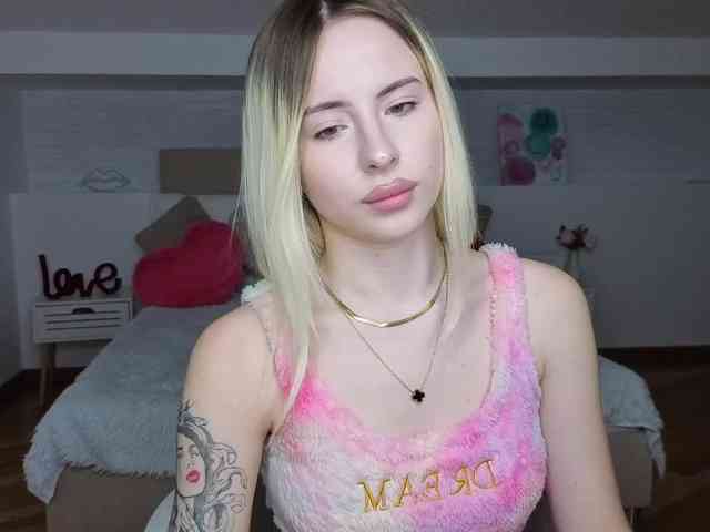 Modella: Bella-crazyy