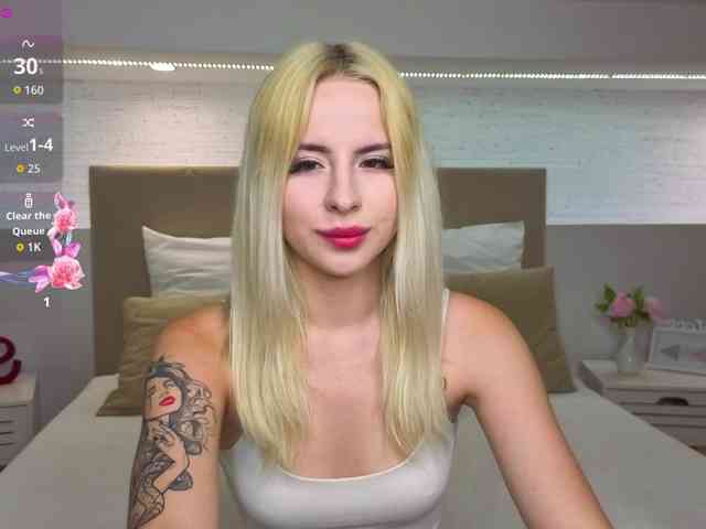 Bella-crazyy webcam