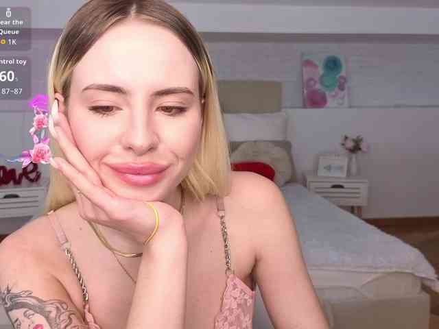Bella-crazyy webcam