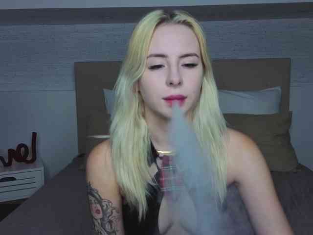 Bella-crazyy webcam
