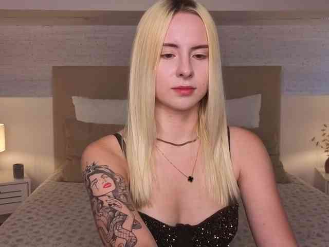 bella-crazyy's live room