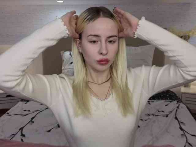 Bella-crazyy