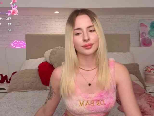 Bella-crazyy webcam