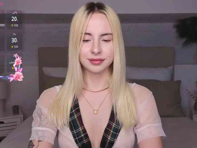 Bella-crazyy webcam
