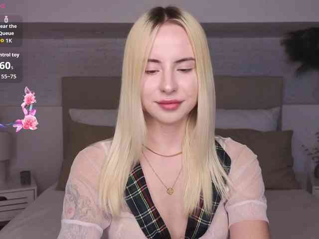 Bella-crazyy webcam