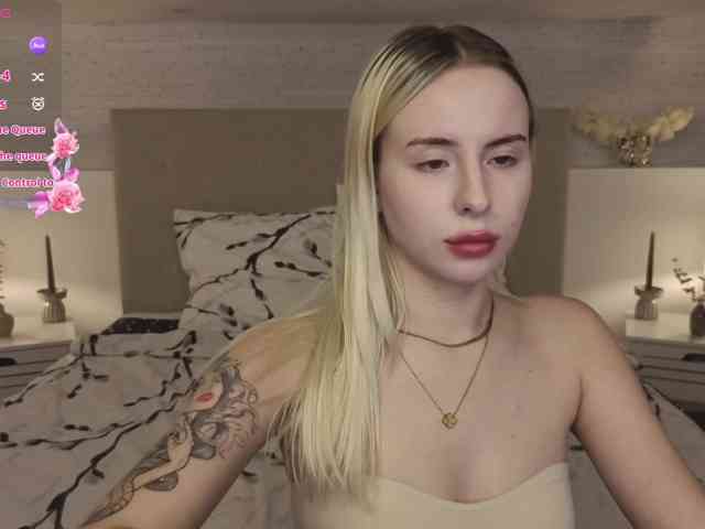 Bella-crazyy webcam