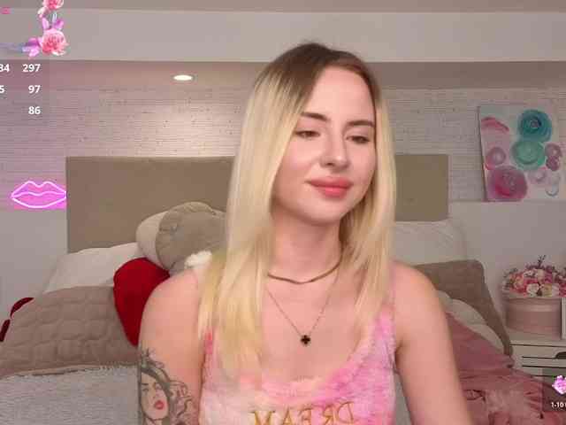 Bella-crazyy webcam